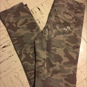 Brand new jeans, but without tag