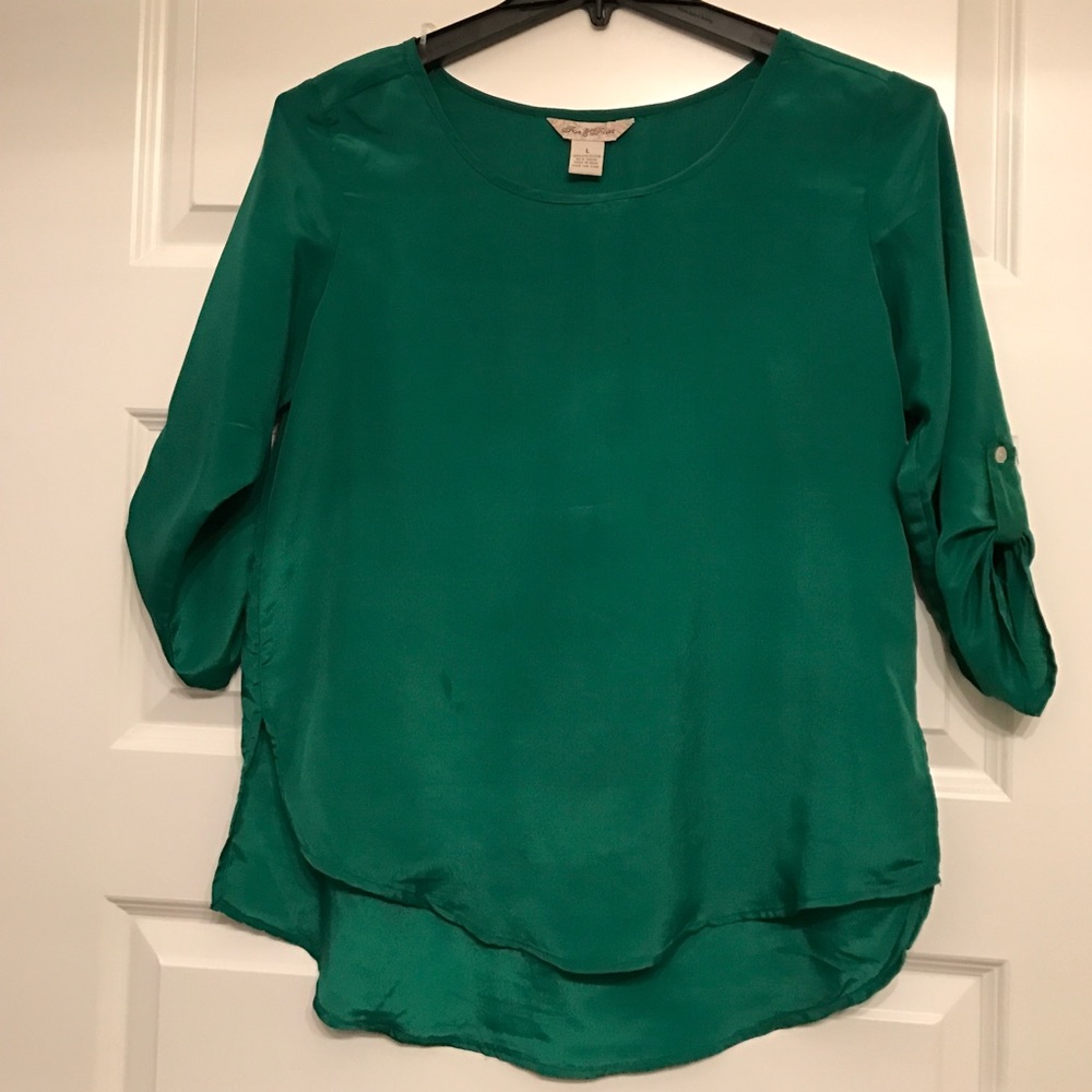 Cute Hi-Lo top