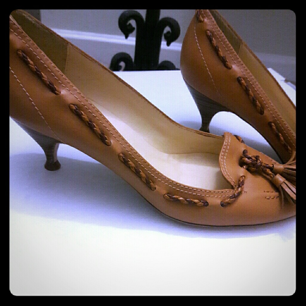 Anne Klein casual pumps