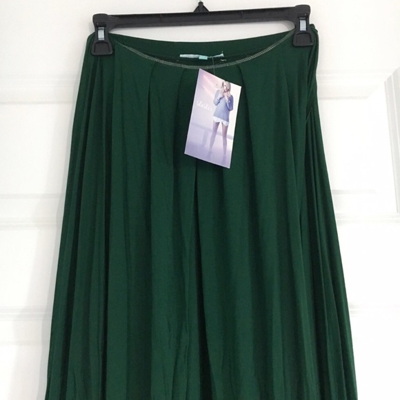 Lulu's Dresses - LuLus Forest Green Convertible Maxi Dress Lulu's Dresses - LuLus Forest Green Convertible Maxi Dress