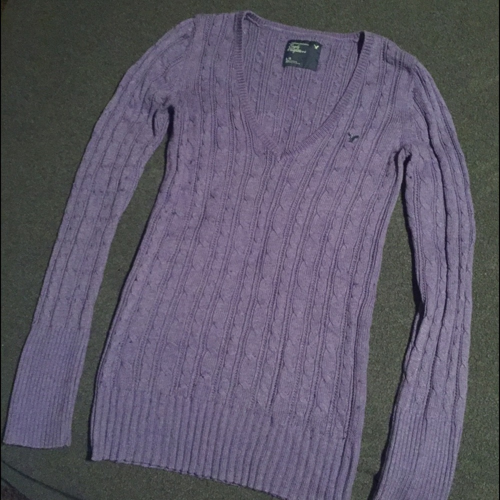 American Eagle Large Purple Cable Knit Sweater