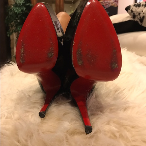 Christian Louboutin patent leather daffodiles - Picture 4 of 4