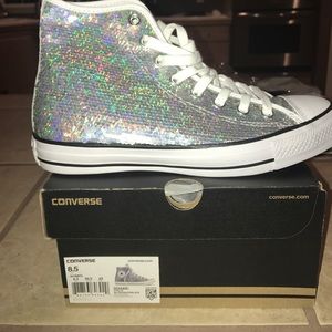 🔹holographic converse chucks🔹
