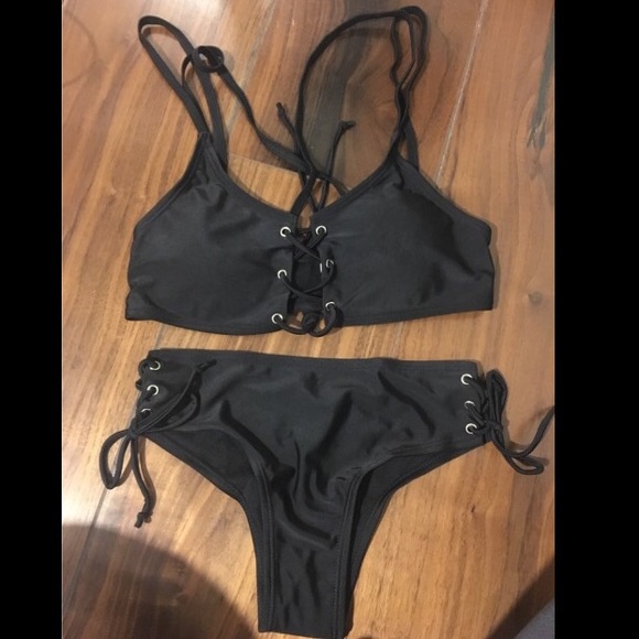 ‼️LAST ONE‼️Lace Up Top and Bottom Black Bikini - Picture 5 of 6