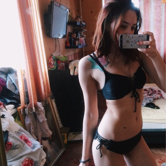 ‼️LAST ONE‼️Lace Up Top and Bottom Black Bikini - Picture 6 of 6