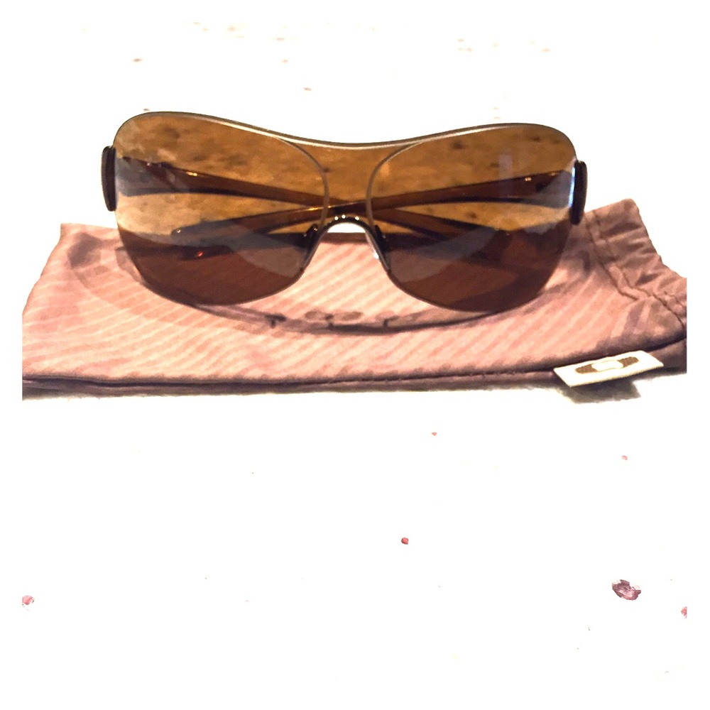 Oakley sunglasses