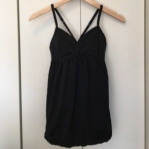 Lululemon racerback top with adjustable straps