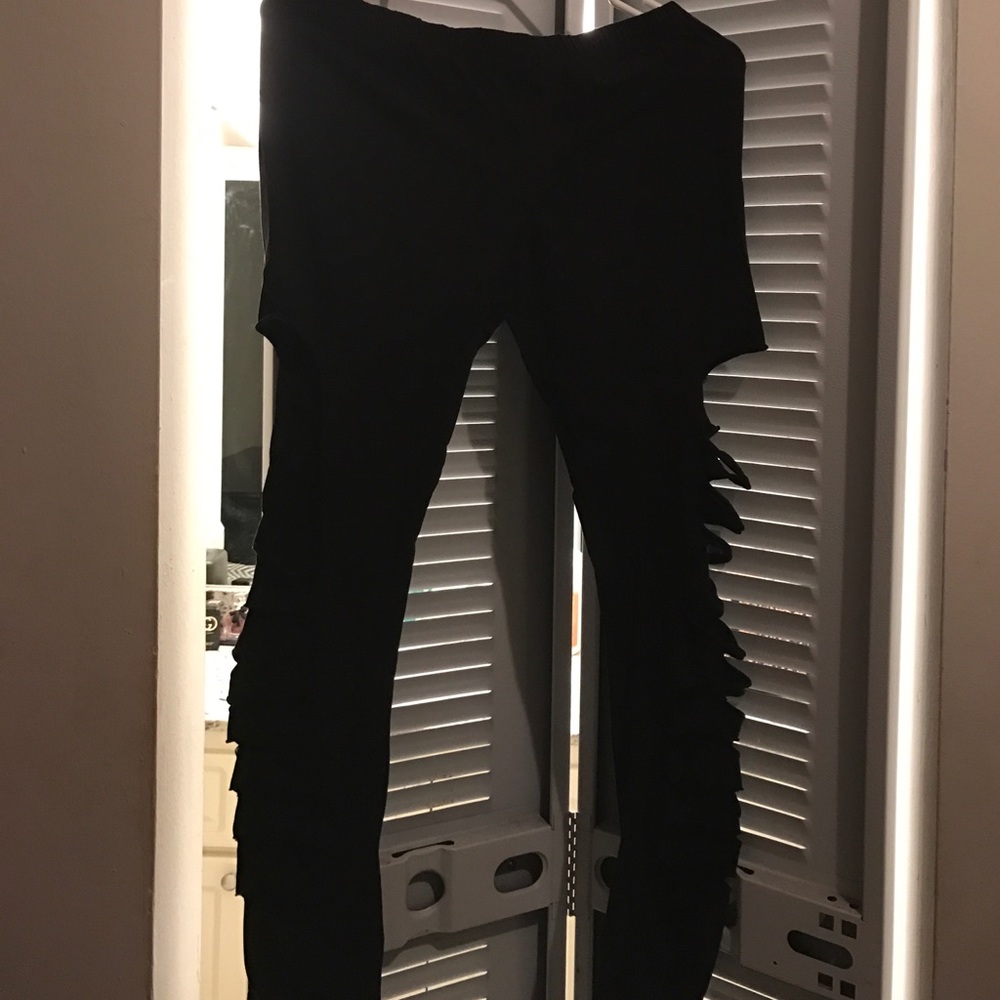 Black leggings