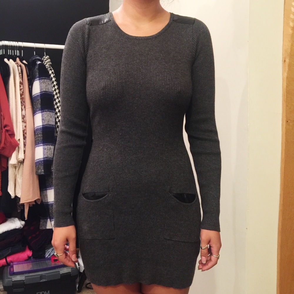 ▪️Women's Sweater dress with Faux Leather▪️ - Picture 7 of 8