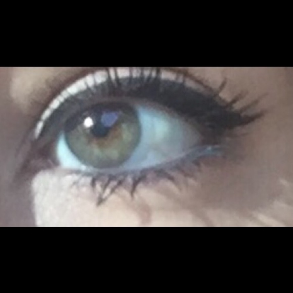 Meet your Posher, Yesenia