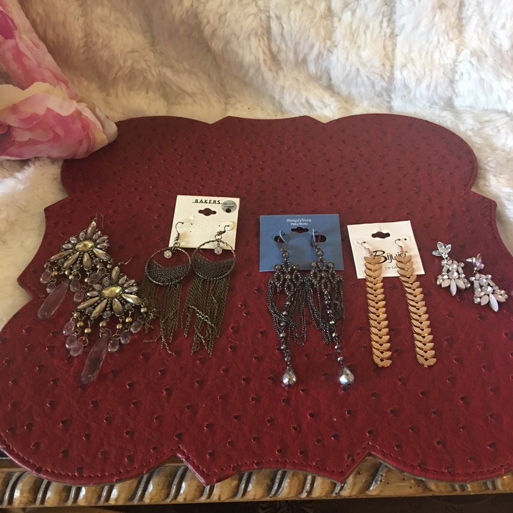 Statement pierced earrings 5 pairs