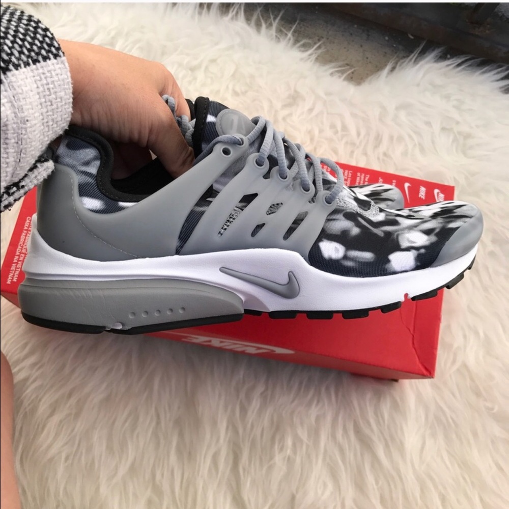 NIKE AIR WOMENS PRESTO SHOES SZ 6 new - Picture 4 of 6