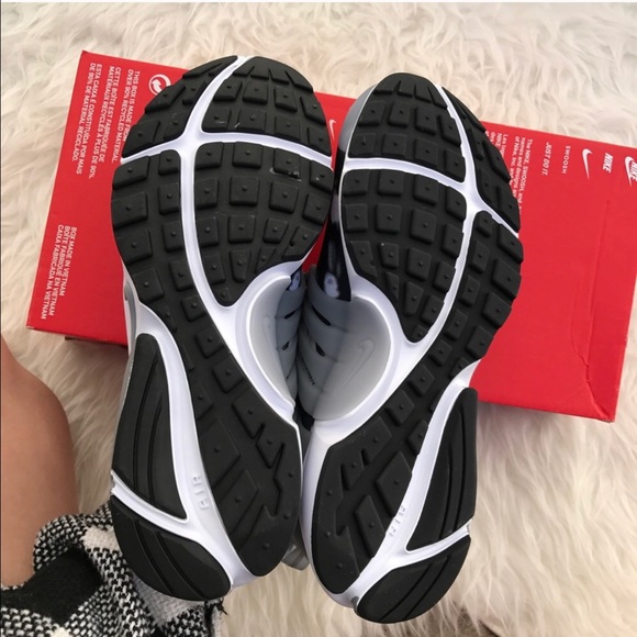 NIKE AIR WOMENS PRESTO SHOES SZ 6 new - Picture 5 of 6