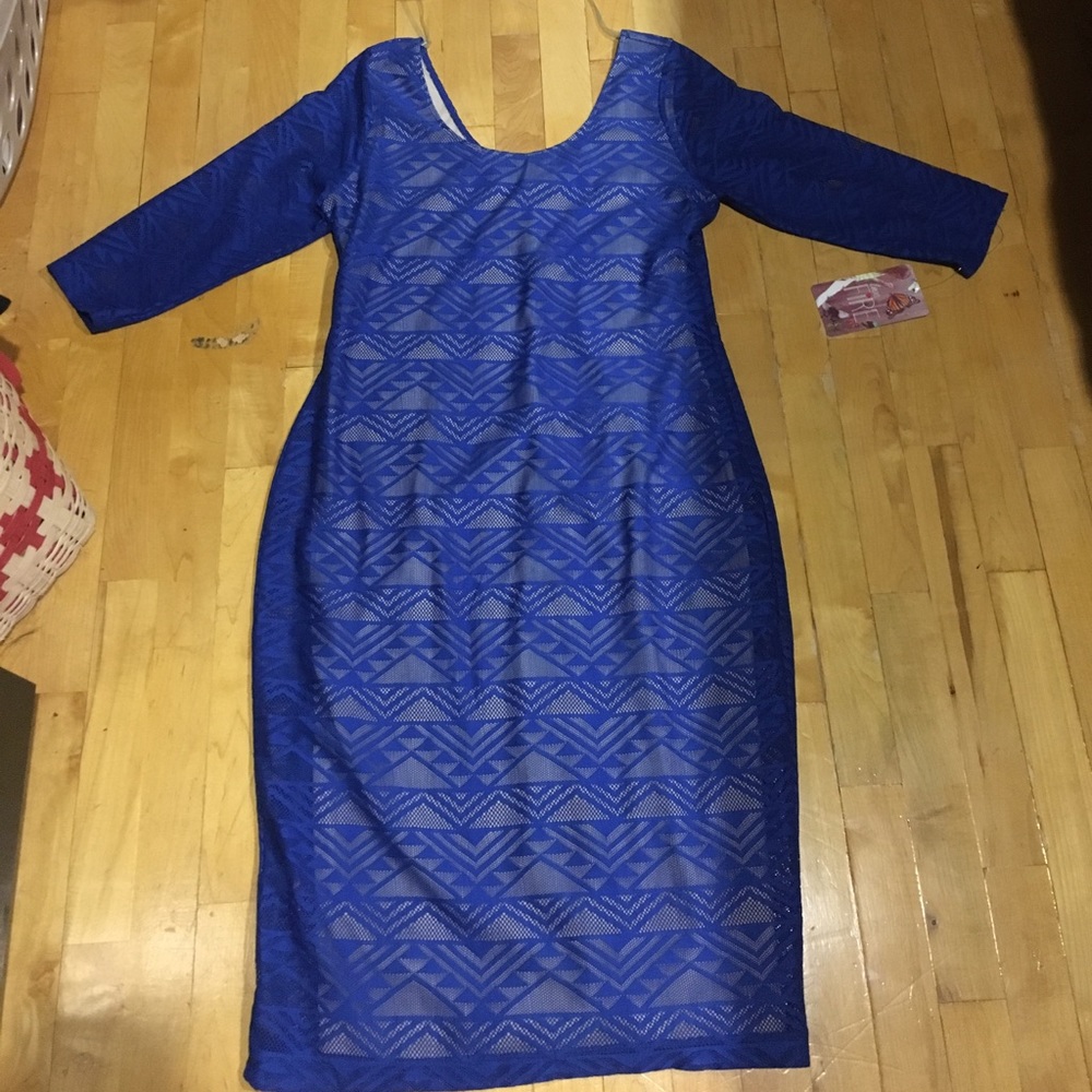 blue bodycon dress