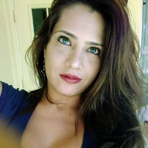 Meet your Posher, Ana paula