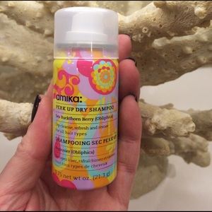 Amika: Perk Up Dry Shampoo