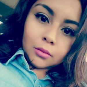 Meet your Posher, Vanessa