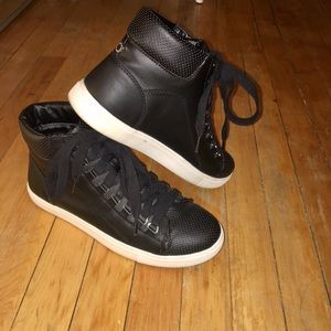 Steve Madden Darya High Top Sneakers