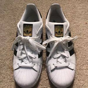 Women's Adidas Superstar