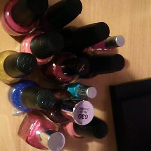 14 nail polishes