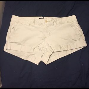 AEO Favorite Short Tan Size 10