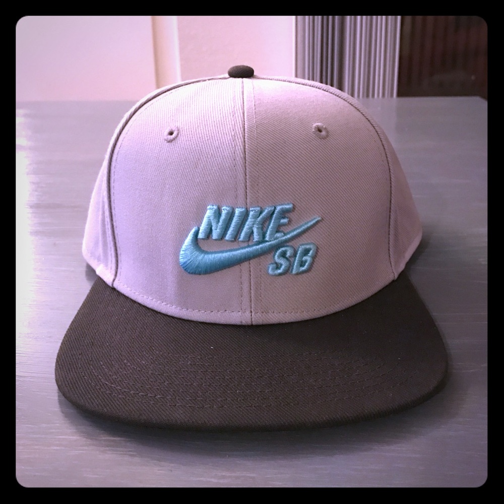 Nike SnapBack hat