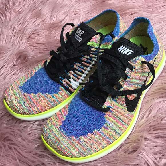 NWT free RN Flyknit - Picture 8 of 8