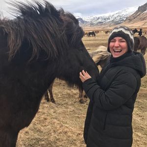 Meet your Posher, Nikki