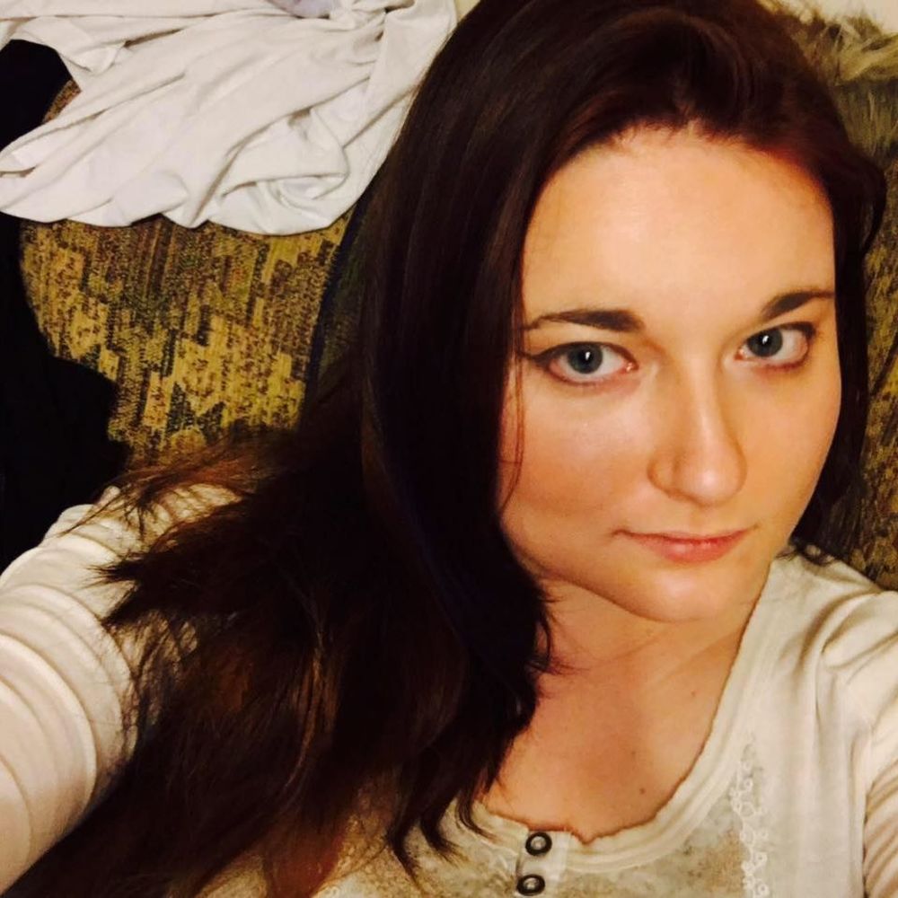 Meet your Posher, Whitney