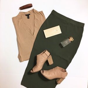 NWOT Love and Labels Brand Pencil Skirt