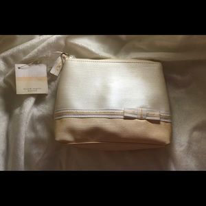 🎀Victoria Secret Cosmetic Bag 🎀