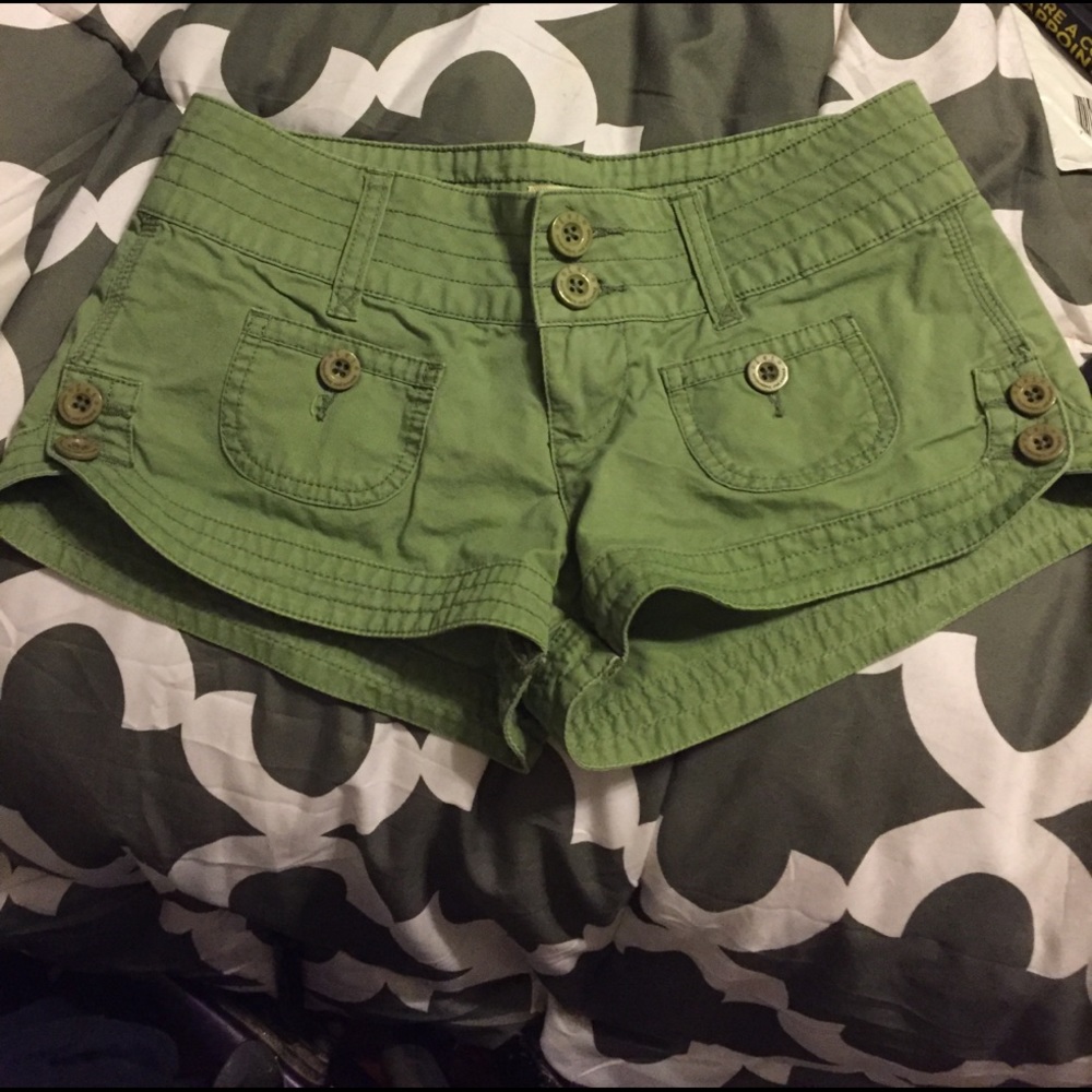 Olive colored L.E.I brand 100% cotton shorts