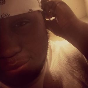 Meet your Posher, Ahmad