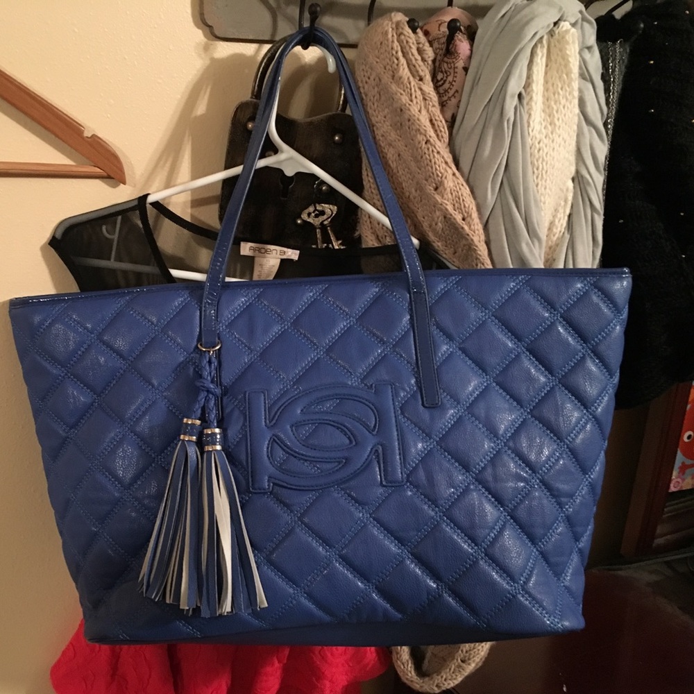 Bebe blue quilted bag tote XL