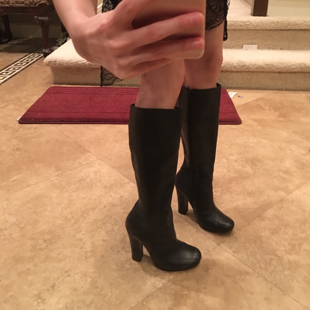 Steve Madden leather boots