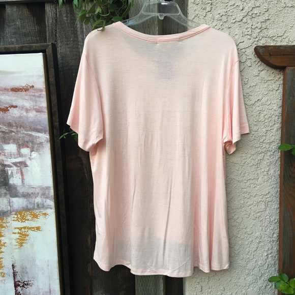 LAST ONE! Super-soft Blush Top NWT! - Picture 2 of 4