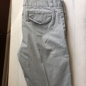 Gap Grey Bermuda Stretch Shorts Size 10