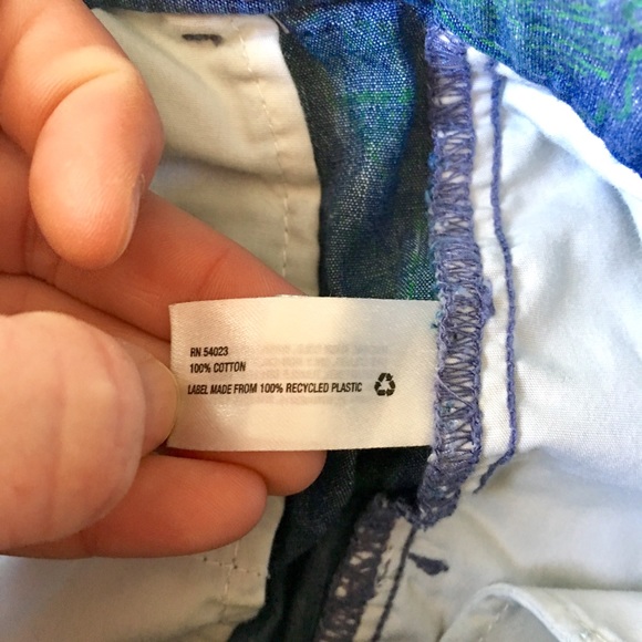 {GAP} Tropical Leaf Frond Shorts - Picture 5 of 5