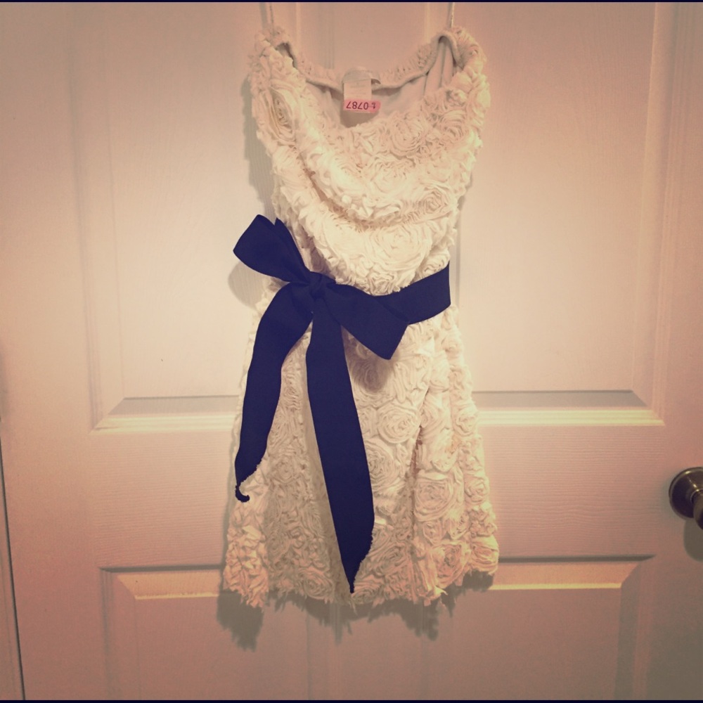 Really cute party dress