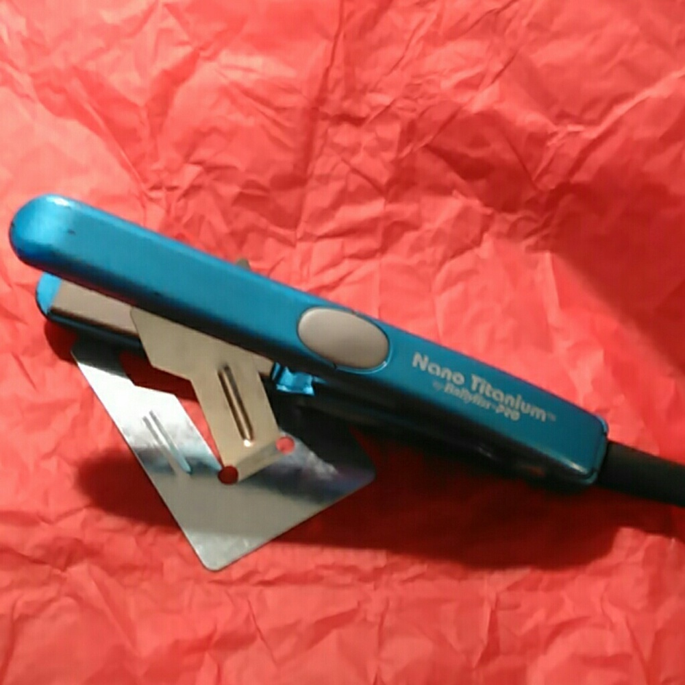 Babyliss pro mini flat iron