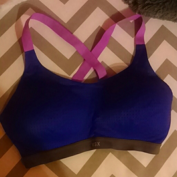 PINK Victoria's Secret Other - Victoria's Secret sports bra