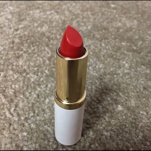 Nectarine shimmer long lasting lipstick