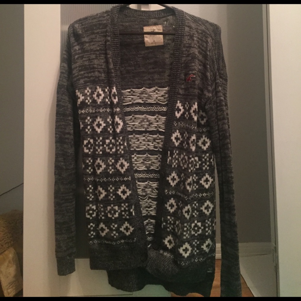 Grey and White Patterned Cardigan