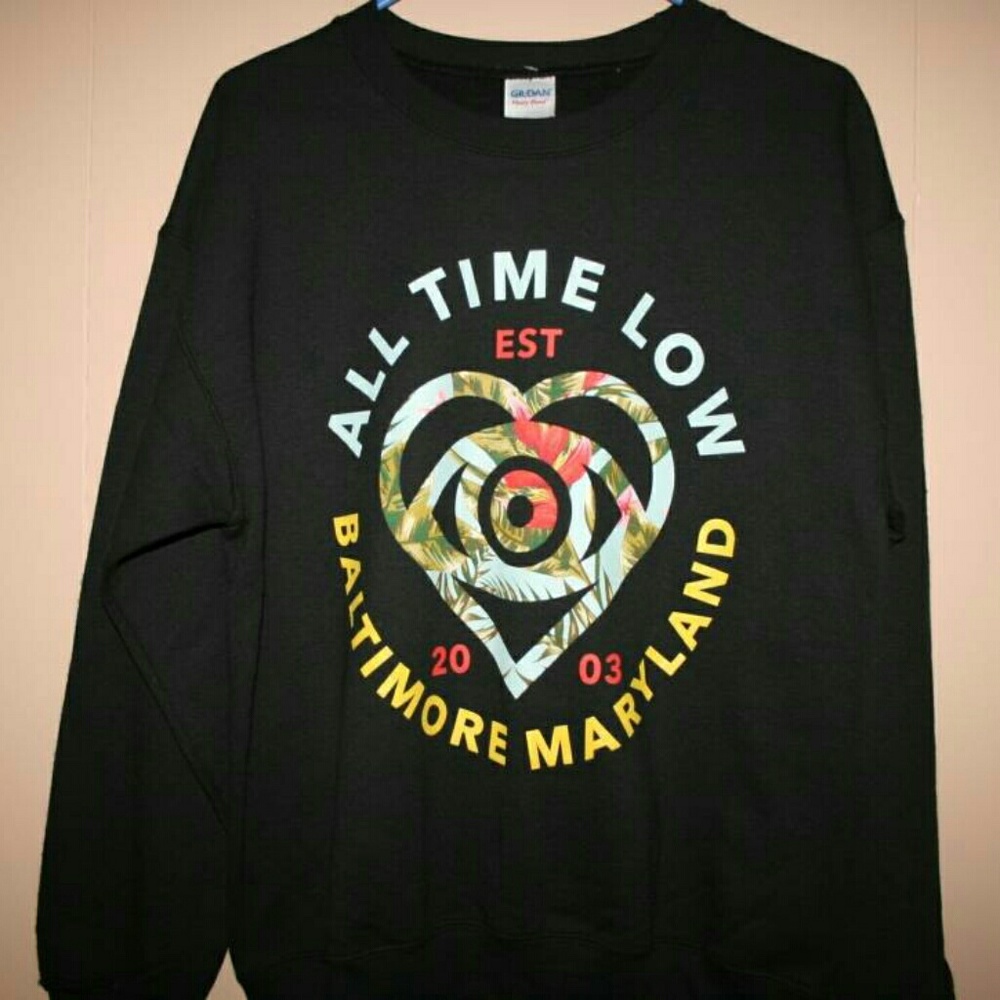 NWT Ultimate All Time Low Bundle Future Hearts M
