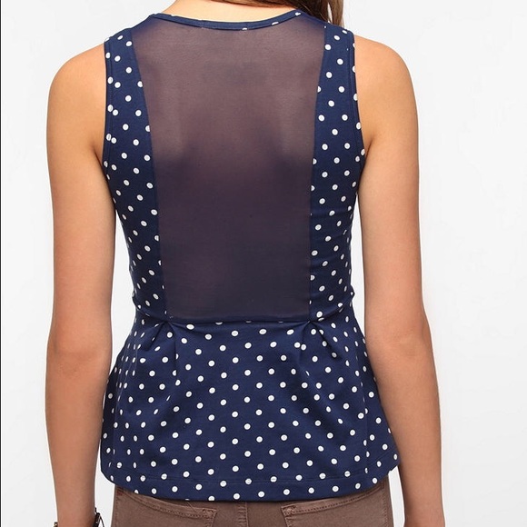 💌SOLD💌 Mesh Peplum Top - Picture 4 of 4