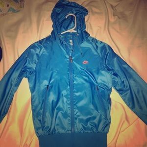 Nike Women's windrunner jacket