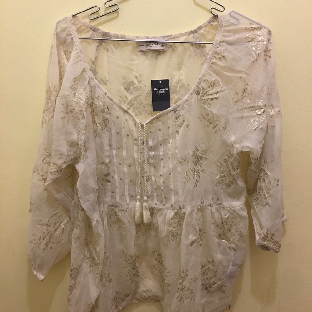 NWT Abercrombie top