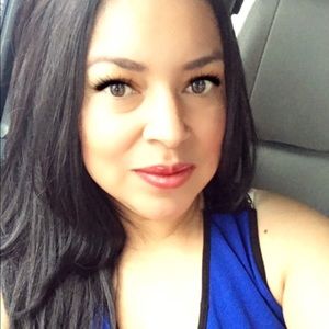 Meet your Posher, Maribel