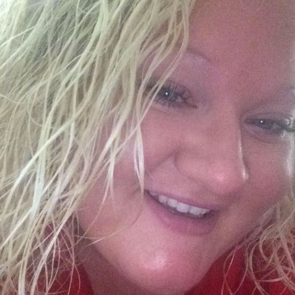 Meet your Posher, Mallory - Picture 1 of 1