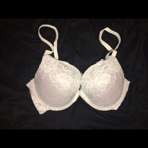 Maidenform comfort devotion push up bra